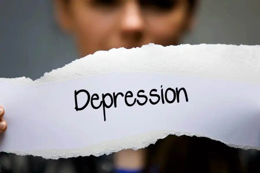 آشنایی با ۱۰ تکنیک اثرگذار برای درمان افسردگی